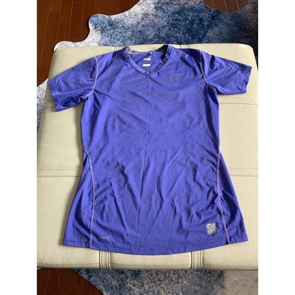 Nike Pro, Womens Fitted,  V Neck, Short Sleeve, in Purple size Large‎